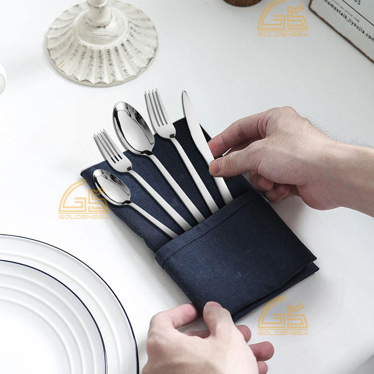 24 Pcs Spoons Forks and Knife Cutlery Cutlery Organizer Stainless Steel Polished Cutlery Set