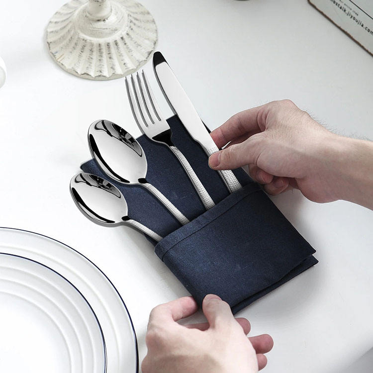 Silverware Cutlery Set Spoon and Fork Knife Set Food Grade Stainless Steel Cutlery with Stand